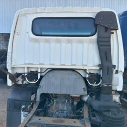 Cabine da Hyundai HD78 completo