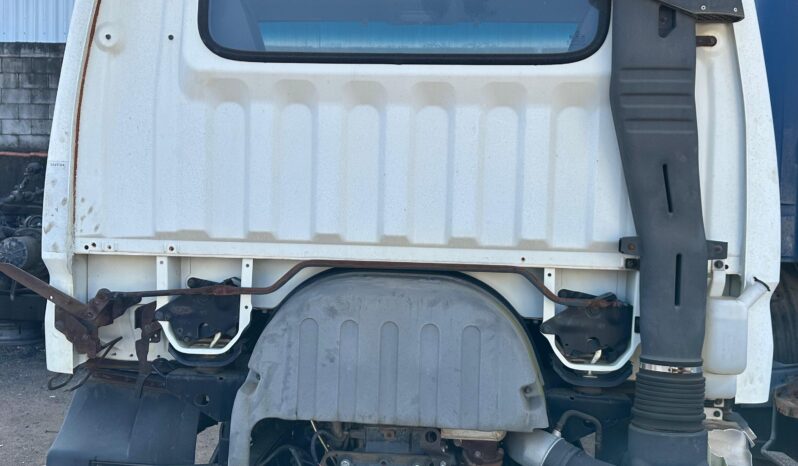 Cabine da Hyundai HD78 completo