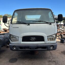 Cabine da Hyundai HD78 completo