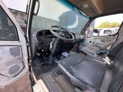 Cabine da Hyundai HD78 completo
