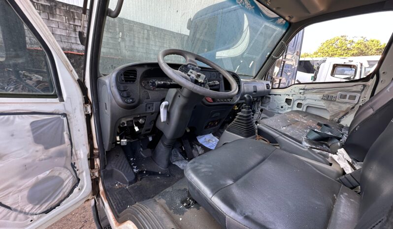 Cabine da Hyundai HD78 completo